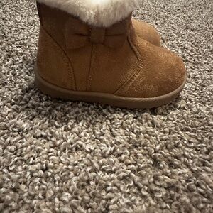 Wonder Nation Baby/Toddler Brown Suede Boots with Faux Fur Trim